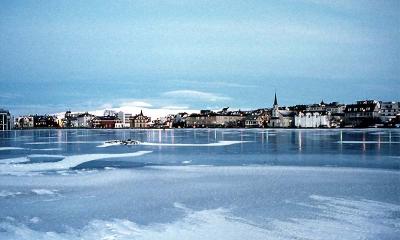 【宝箱を探せ！ ＞ 本日のお題】アイスランド