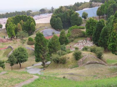 岐阜 養老天命反転地(続)(Site of Reversible Destiny Yoro Park, Yoro, Gifu, Japan)