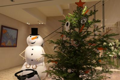 晩秋のラグジュアリー東京旅♪　Vol.8 ☆クリスマスのエルメス丸の内店　優雅なショッピング♪