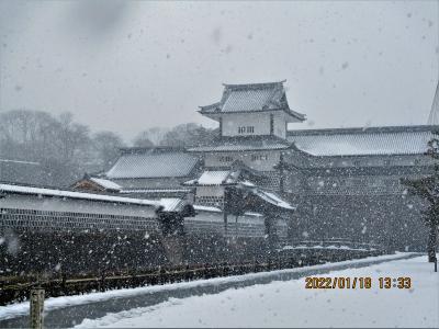 雪の北陸路を訪ねて P３：金沢城跡と富山城