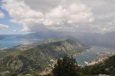 2014年クロアチア・スロヴェニア旅行記　第15回　山道を登り絶景を眺め、モンテネグロ王家発祥の村ネグシへ
