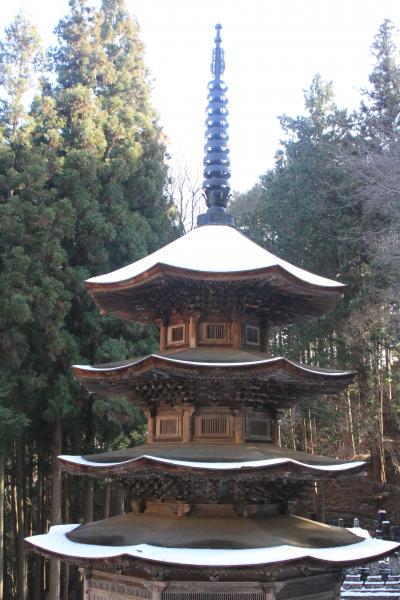 三重塔 安楽寺 八角三重塔[25516027376]の写真・イラスト素材｜アマナ