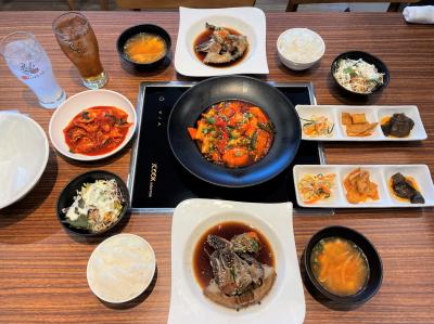 新大久保で食べ歩き②『新大久保韓国横丁』メニュー【ホンデポチャ】【上海ポチャ】【漢江の奇跡】肉【ドゥンチョンしゃぶしゃぶ】カンジャンケジャン