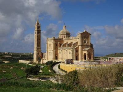 マルタ(Malta) 3日目ゴゾ島④タ・ピーヌ聖堂(Ta' Pinu)