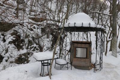 信州松本　優雅な冬旅♪　Vol.38 ☆扉温泉明神館：美しい雪景色の庭園と渓流♪