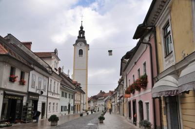 2014年クロアチア・スロヴェニア旅行記　第48回　カムニクの旧市街を歩く
