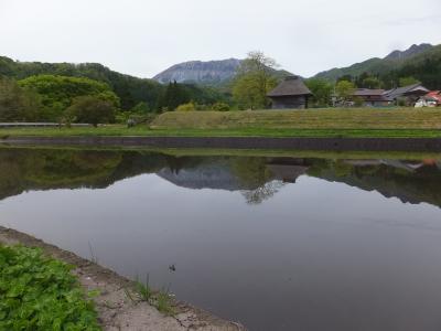 大山　博労座→桝水高原→鍵掛峠→御机の茅葺小屋→東大山大橋→船上山→一息坂→香取草谷