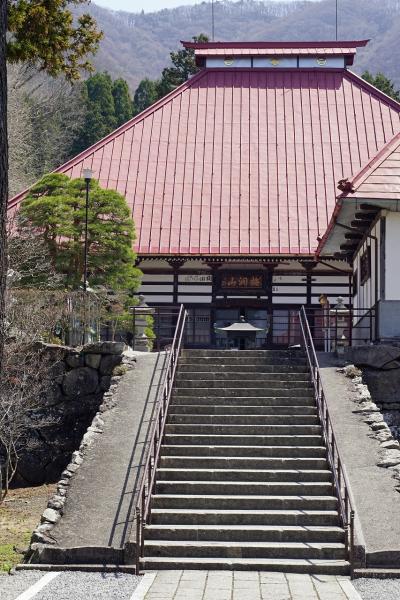 トラピックス　高遠・松本城公園・上田城千本桜 春の信州桜の名所と名湯湯田中温泉3日間（3）湯田中温泉から長野電鉄で小布施を目指す。