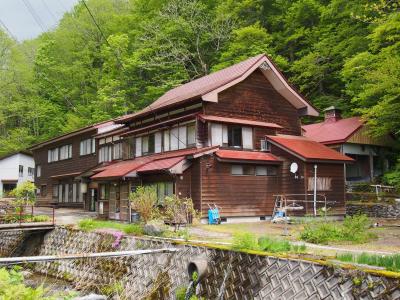 秋田湯めぐりお手軽滝めぐり旅（６）　日本秘湯を守る会・湯の沢湯本杣（そま）温泉旅館
