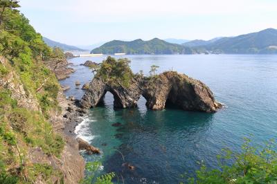 穴通磯(岩手県大船渡市)へ・・・