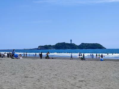 【鵠沼海岸】湘南の夏が始まった。サーフィン・江の島・砂浜を見て楽しむ。