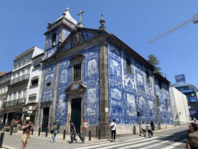 ポルトの歴史地区の街並みの後半。