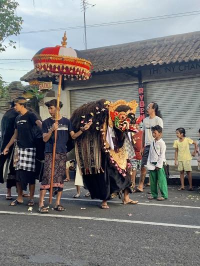 バリ島　ガルンガン