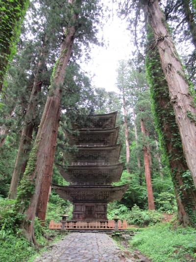 羽黒山から銀山温泉へ２泊3日のシニア旅 ☆ 羽黒山編