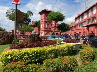 ピンク色のかわいい街 マラッカへ小旅行