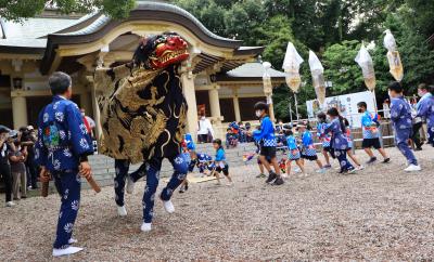 3年ぶり開催の西尾祇園まつり♪　雨の中を行ったり来たり屋台で賑わう西尾の町♪