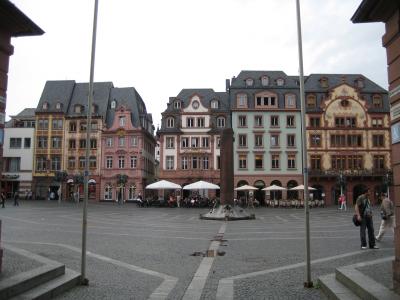 心の安らぎ旅行 備忘録（10年前の2012年 春 夫目線 Mainz Marktplatz Part28)