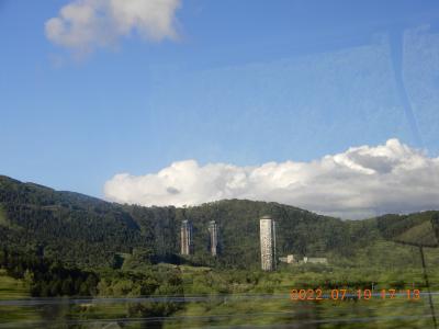 北海道二週間一周豪華バス(菫スミレ号)の旅　 　　５　富良野トマムタワー