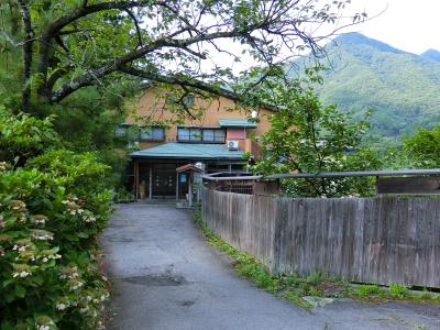 青春18きっぷで、上牧温泉一人旅（１）高崎市タワー美術館、上牧温泉宿泊