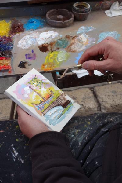 2度目のパリ（出張のついでに31-13）火曜日、仕事の後の街歩き③ 絵描きさん集う "テルトル広場" から、小学生集まる "壁抜け男" へ！