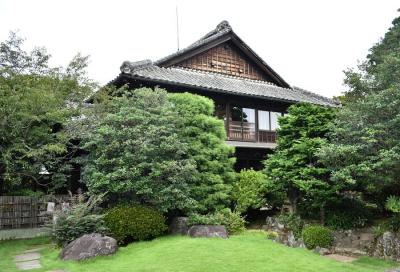 車屋美術館 文化財建物と鳥さんたちのおうちを見学 ついでにフレンチな蔵カフェ。