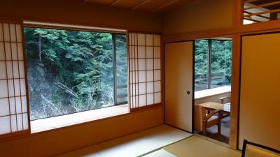 日本最古の温泉宿　西山温泉 慶雲館と身延山久遠寺