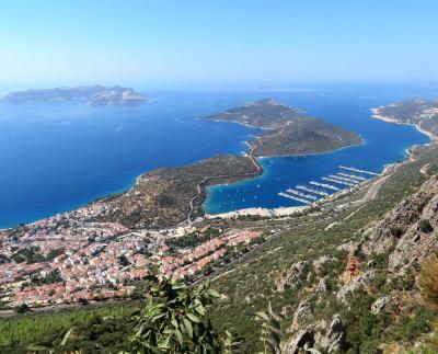 団塊夫婦のトルコ＆ギリシャ絶景の旅・2022－（トルコ９）酷暑のカシュで絶景下の単独トレッキング