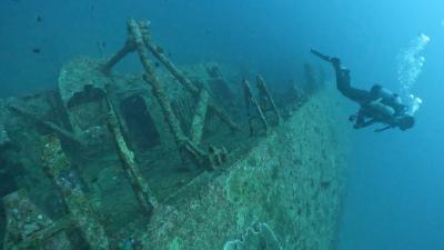 2022 初レックダイブ 古宇利島に沈むUSSエモンズでダイビング Part1