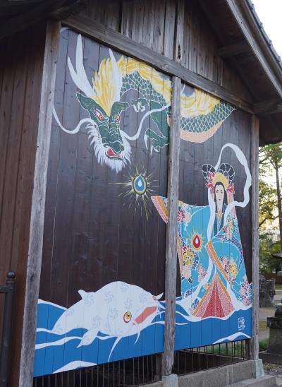 なまずの神社の新壁画(嬉野)