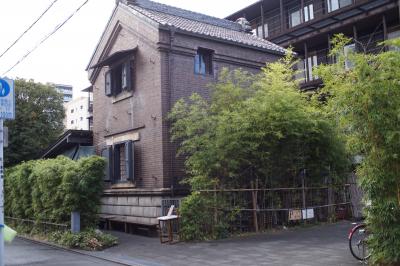 京成上野駅→不忍池（しのばずのいけ）→根津うどん