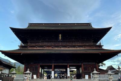 久しぶりの親孝行旅～善光寺・松本城～