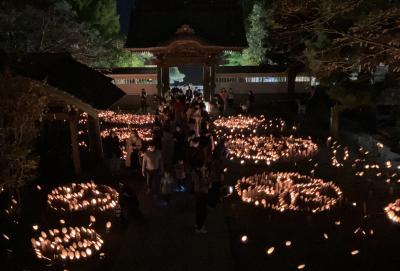 湘南ふじさわキュンとする旅割第三弾鵠沼波遊び、ラッキー片瀬江ノ島の秋龍口寺竹灯籠へ編