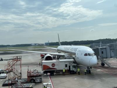 シンガポール航空ビジネスクラス ホーチミン- シンガポール（シルバークリスラウンジ） - バンコク