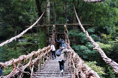 四国８つの絶景を巡る旅(3)-----阿波の土柱・大歩危峡・祖谷のかずら橋