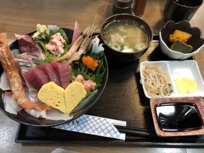 平日のお得な海鮮丼　ノリタケの森　2022年11月