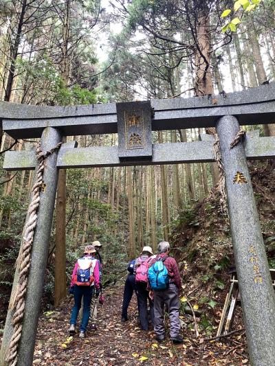 対馬、歩く旅　御岳編