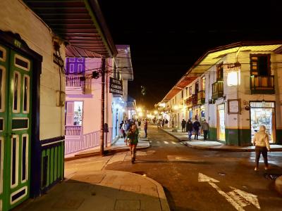 タイさんの南米の旅133日目(2022/11/22) ココラ峡谷の拠点、サレントの町、コロンビア