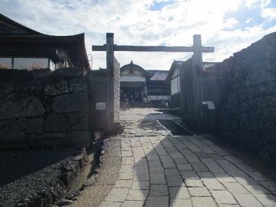 「兵庫陶芸美術館鑑賞と丹波篠山散策」