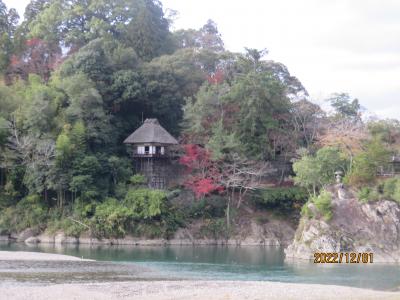 道後温泉ついでの城巡り　２日目は大洲城とその城下町ぶらぶら＋最終日は湯築城跡と子規記念博物館