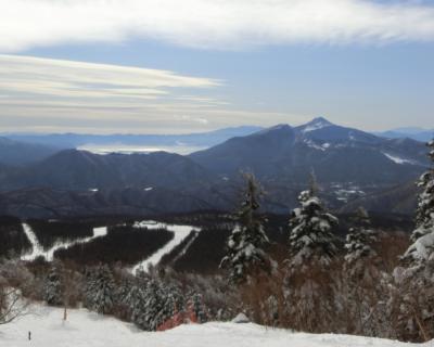 今年最後の旅行、そして今シーズンの初滑りは裏磐梯のグランデコへ。その２ 初滑りを存分に楽しみました。