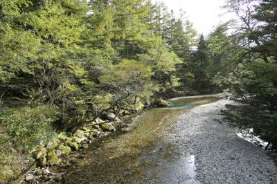 秋の上高地旅♪　Vol.28 ☆河童橋から上高地帝国ホテルへ梓川に沿った優雅な散歩♪