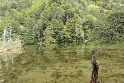 秋の上高地旅♪　Vol.71 ☆上高地ハイキング：秋の美しい明神池♪