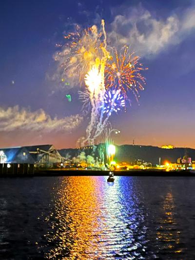 年明けは富士山と駿河湾 (2) … 清水港花火クルーズ・酒呑処で地酒”臥龍梅”を