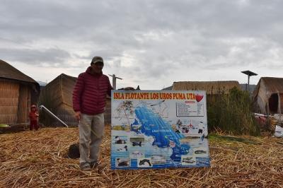 2018年ペルー・ボリビア旅行記　第26回　チチカカ湖の浮島、ウロス島を訪ねる