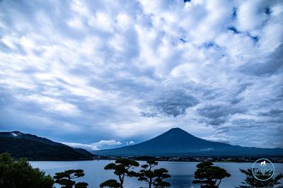河口湖越しに富士山を眺める「秀峰閣湖月」宿泊記