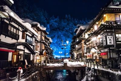 山形大正ロマンの旅①　銀山温泉の雪景色(夕方～夜)