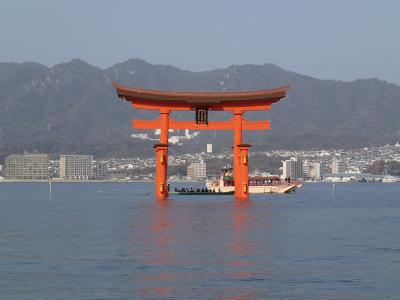 安芸の宮島と広島