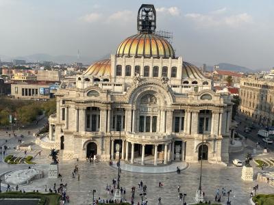 メキシコシティ旅行①2023年2月7日から8日ティオティワカン、博物館、民俗舞踊