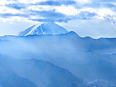「塩ノ山ハイキング」で富士山満喫！