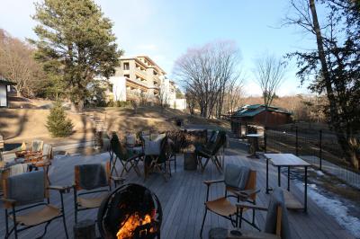 愛犬と一緒の信州冬旅♪　Vol.56　ザ・ひらまつ・軽井沢御代田：優雅な焚火ラウンジ♪